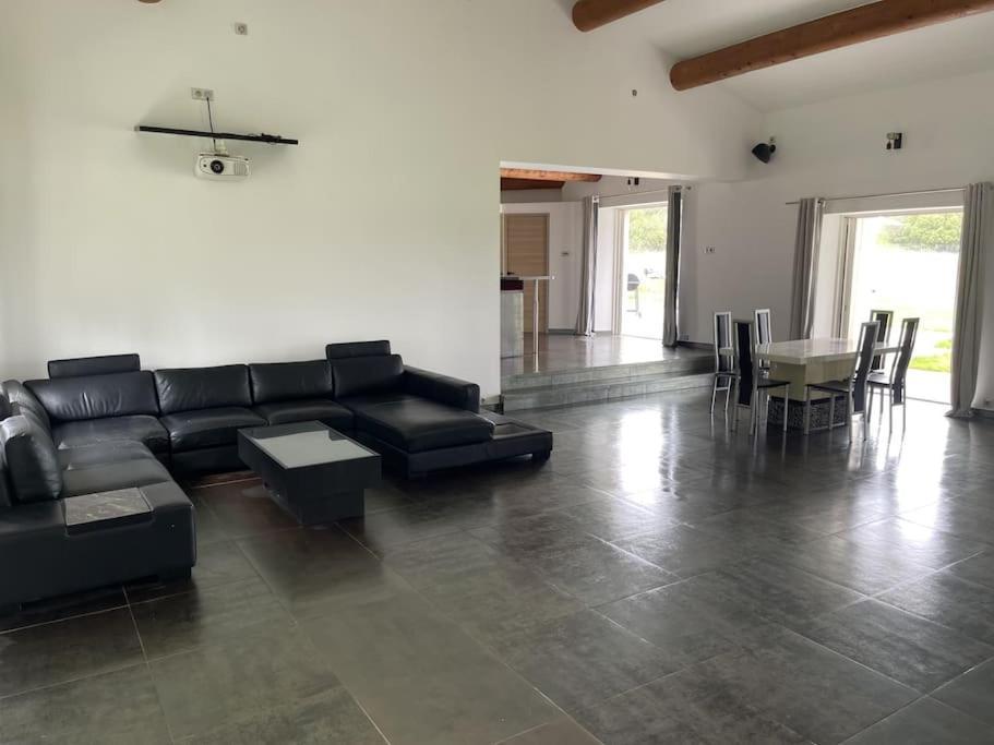 Villa Rians Rians  Exteriér fotografie
