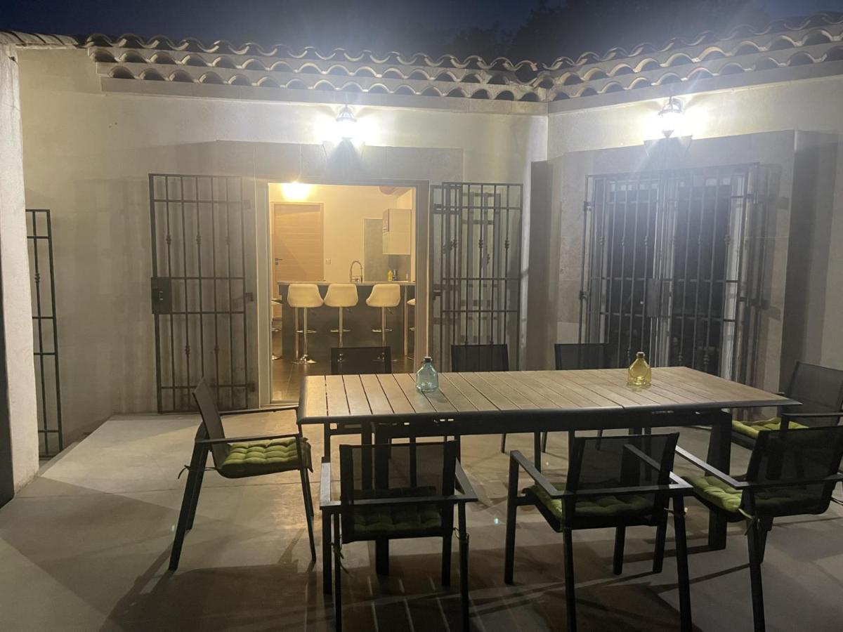 Villa Rians Rians  Exteriér fotografie